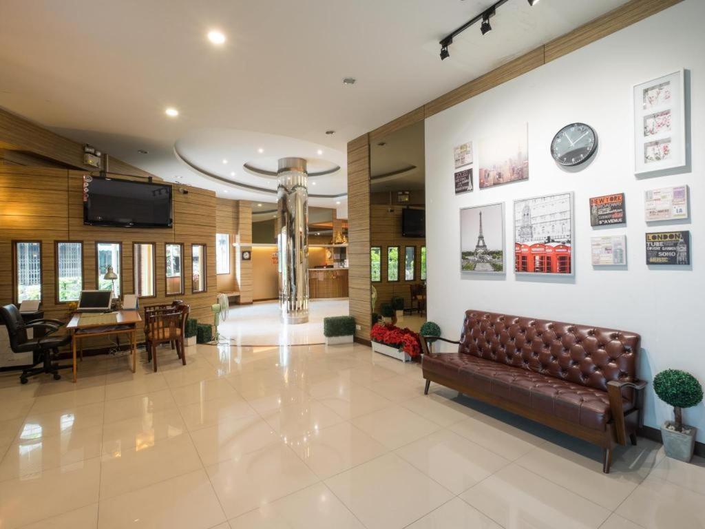 New Suanmali hotel Bangkok Dış mekan fotoğraf