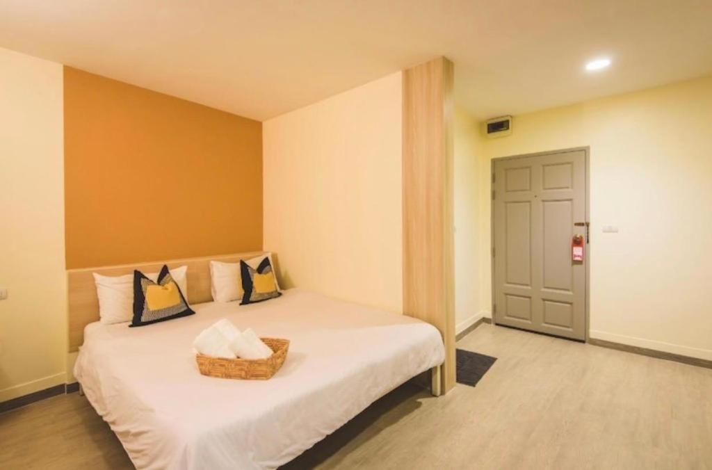 New Suanmali hotel Bangkok Dış mekan fotoğraf