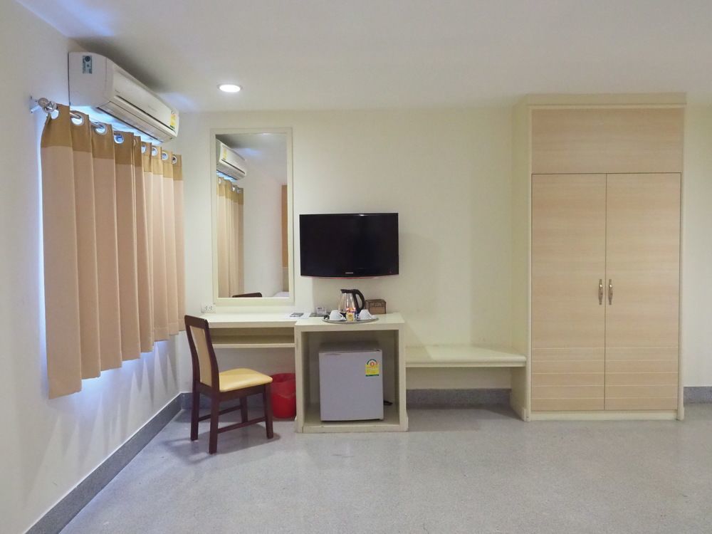 New Suanmali hotel Bangkok Dış mekan fotoğraf